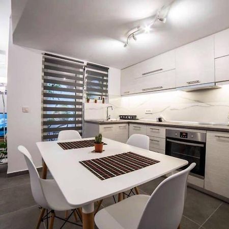 شقة Brand New Aprt With Backyard In Lycabettus Hill ! أثينا المظهر الخارجي الصورة