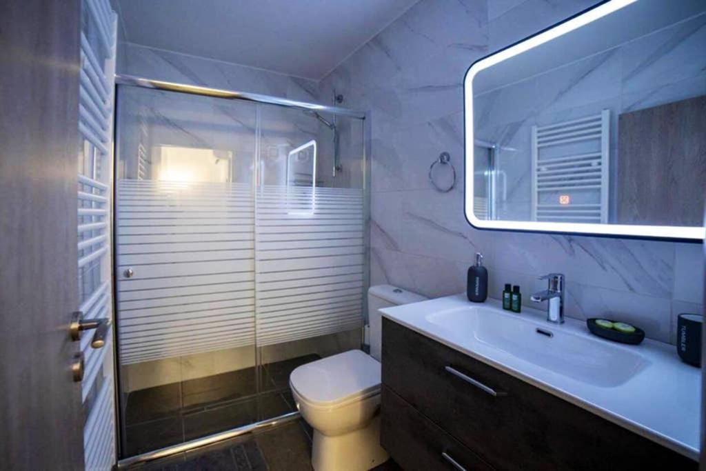 شقة Brand New Aprt With Backyard In Lycabettus Hill ! أثينا المظهر الخارجي الصورة