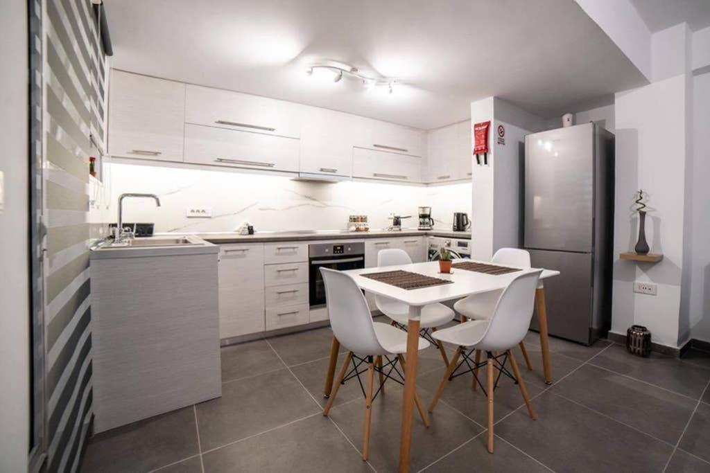 شقة Brand New Aprt With Backyard In Lycabettus Hill ! أثينا المظهر الخارجي الصورة
