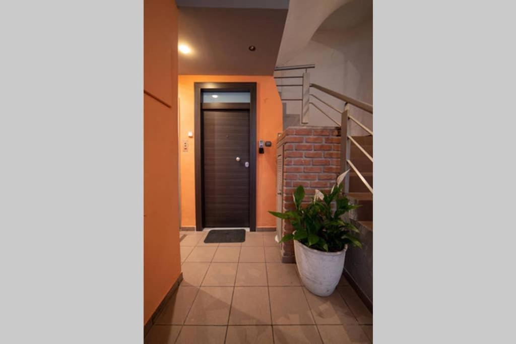 شقة Brand New Aprt With Backyard In Lycabettus Hill ! أثينا المظهر الخارجي الصورة